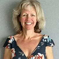 Female customer review of Neura supplement from Denver sharing focus and memory support experience